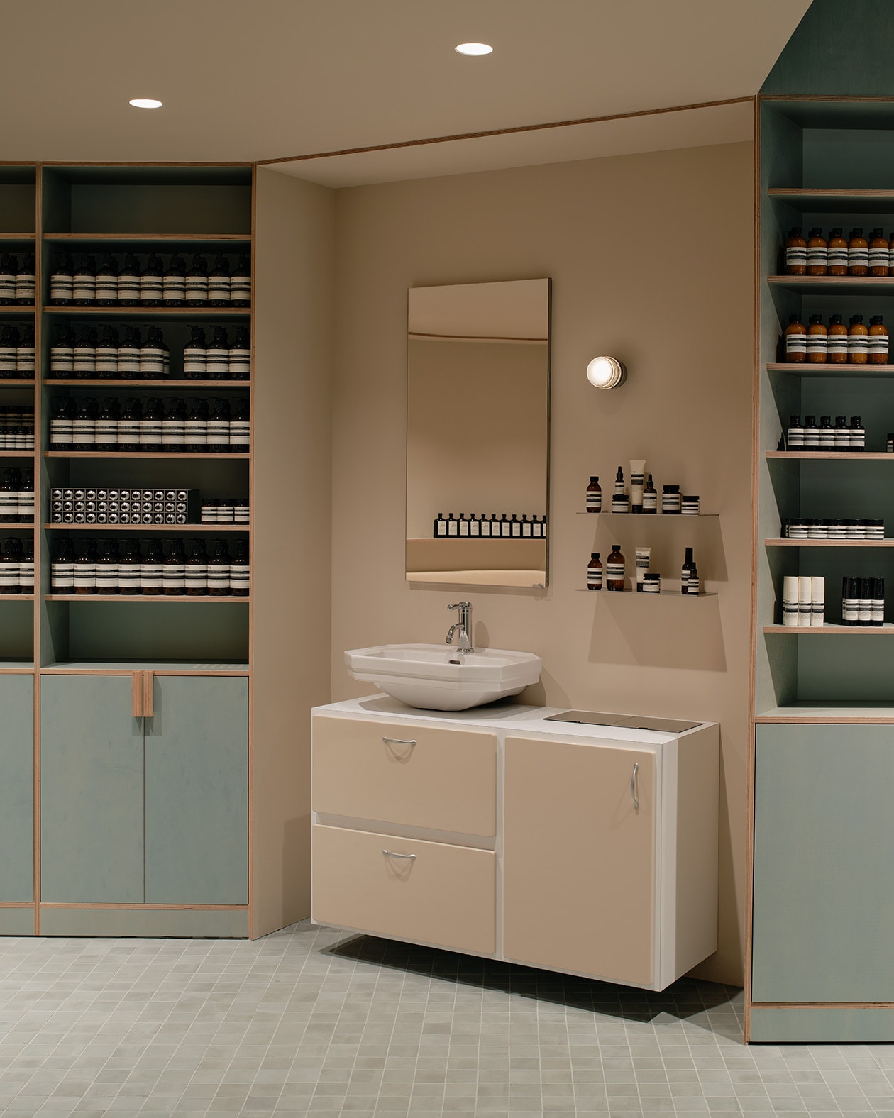 Aesop Indooroopilly interior