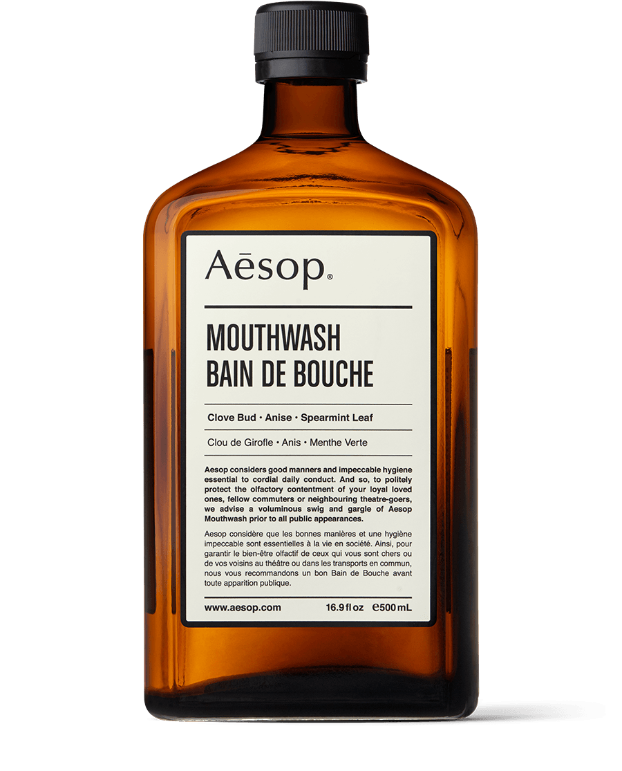 Mouthwash en frasco de vidrio ámbar 