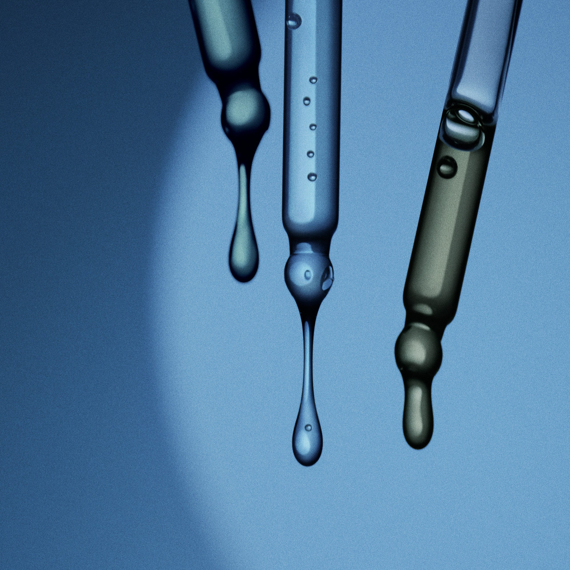 Resolute Facial Concentrate—from renewal, resilience | Aesop
