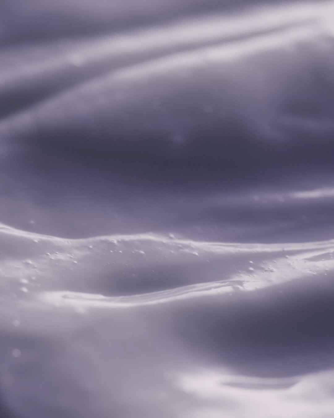 Eleos nourishing body cleanser texture shot