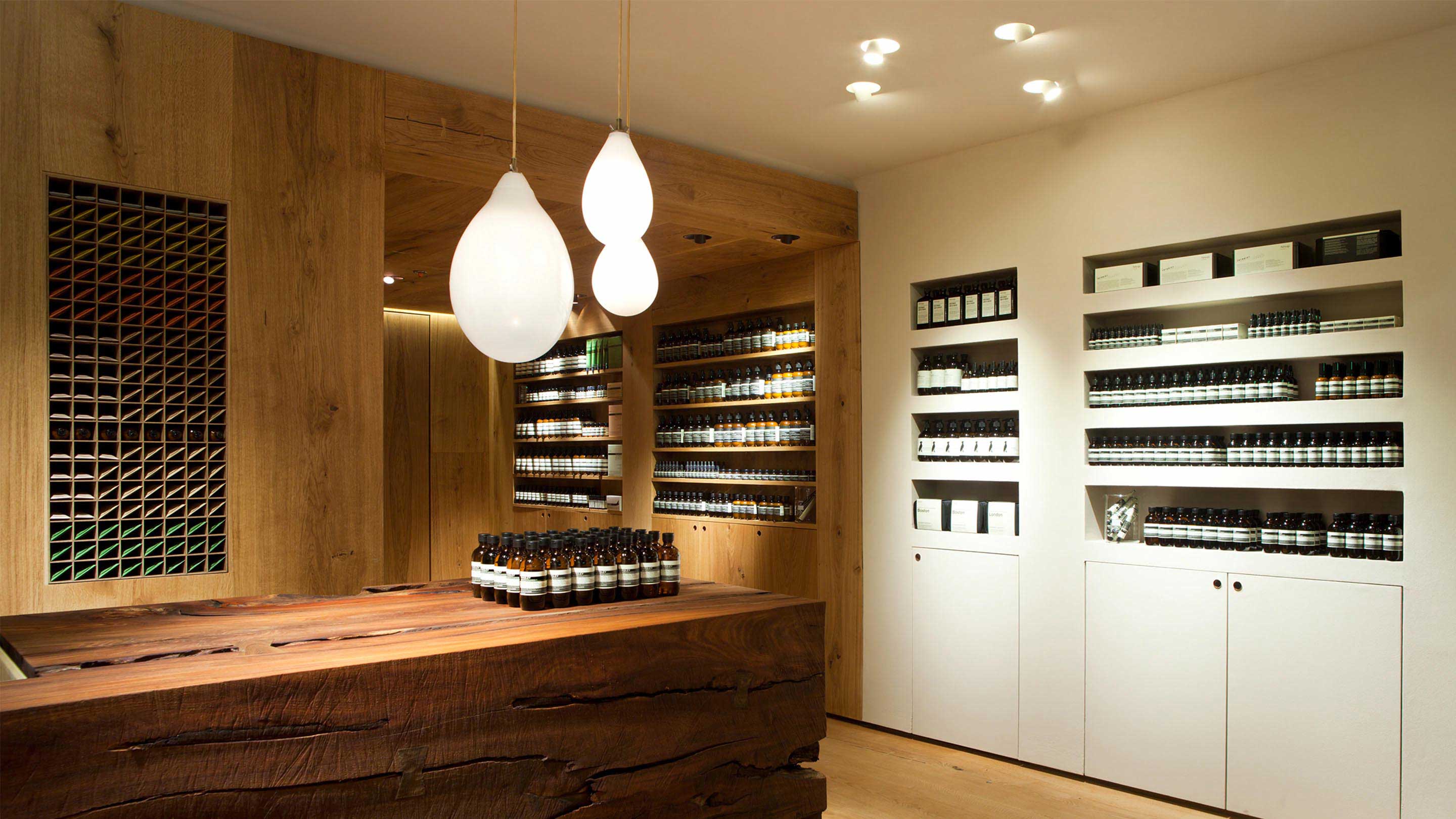 Aesop Bibliotekstan store interior